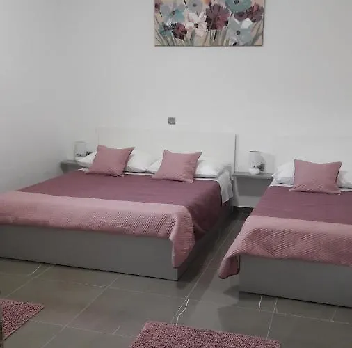 Rudi Appartement Vir