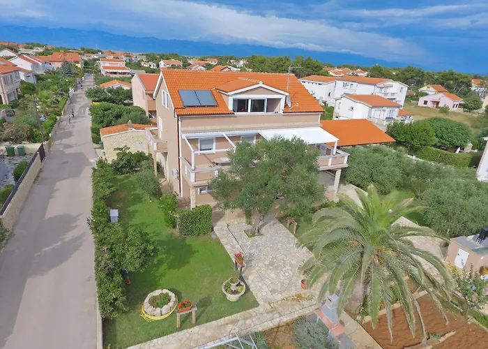 Rudi דירה ויר